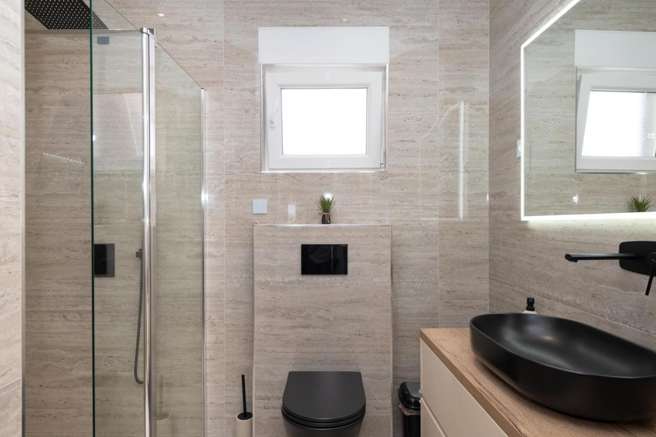 Luxury Apartman Imperio 시베니크 외부 사진