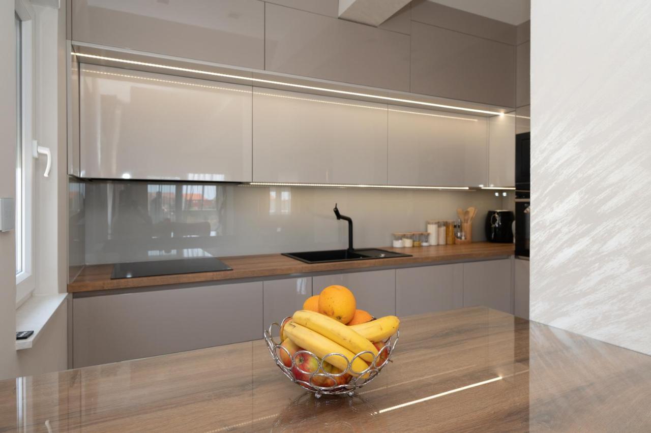 Luxury Apartman Imperio 시베니크 외부 사진