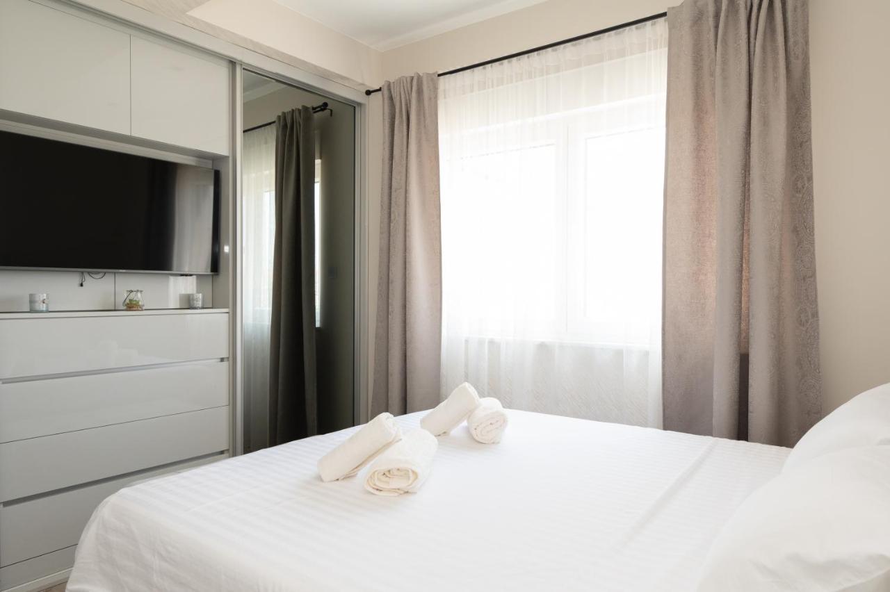 Luxury Apartman Imperio 시베니크 외부 사진