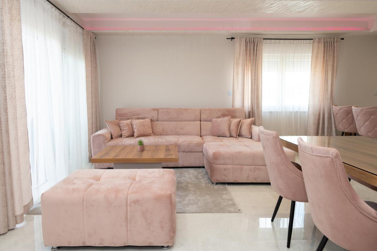Luxury Apartman Imperio 시베니크 외부 사진